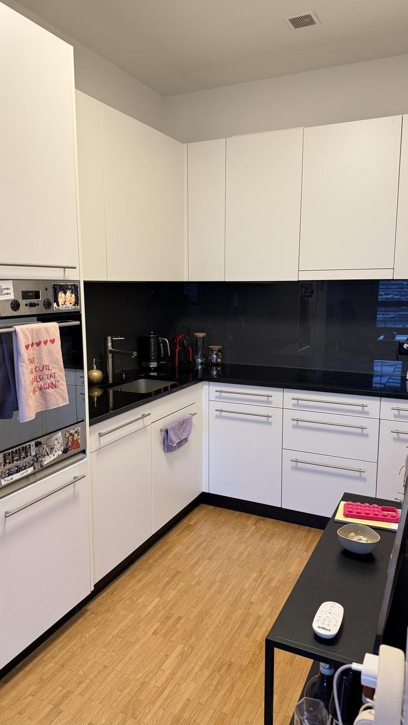 Möblierte 2.5-Zimmer-Wohnung in Zürich (3)