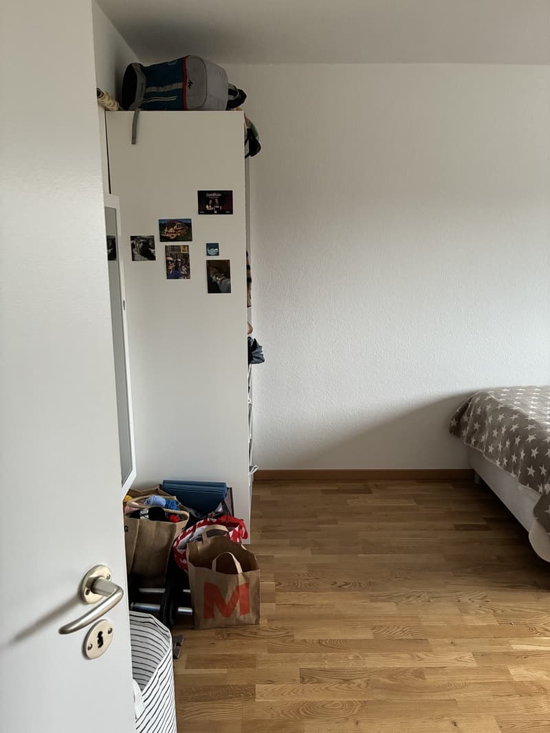 Room in shared apartment (1)