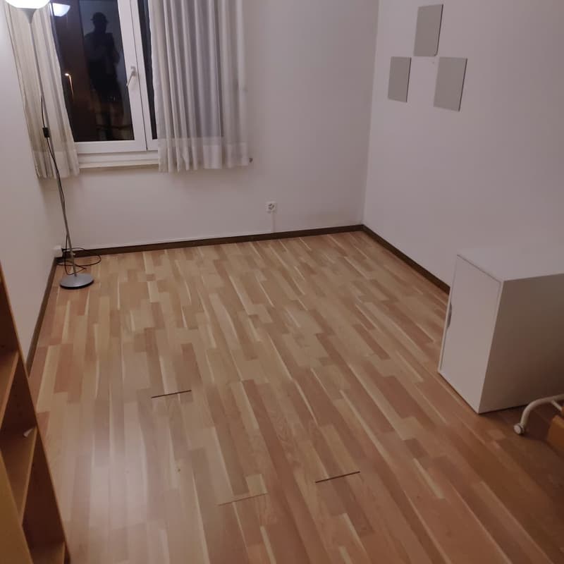 Helles WG-Zimmer in Dübendorf CHF 800 (1)