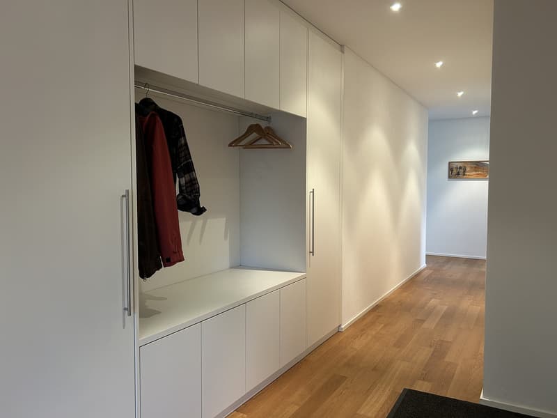 Grosszügiges Zimmer in 5.5-Zimmer-Wohnung in Ruswil (4)