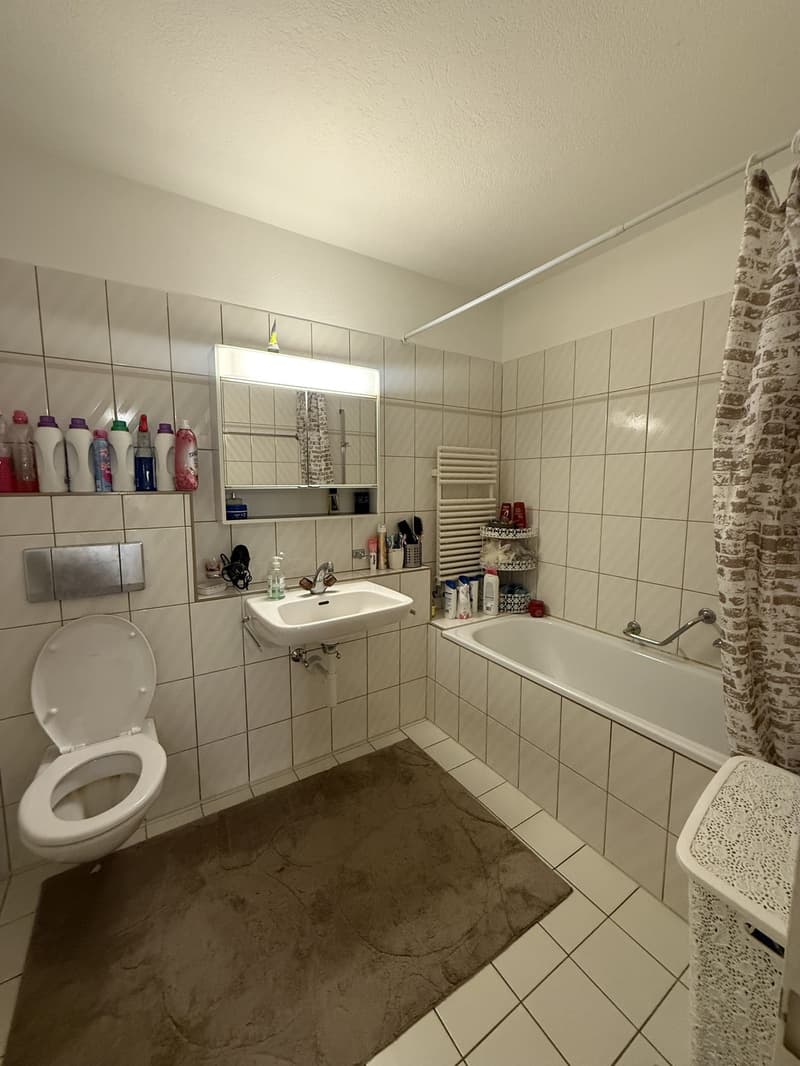 Appartement de 4,5 pièces à Fribourg pour 2030 CHF (3)