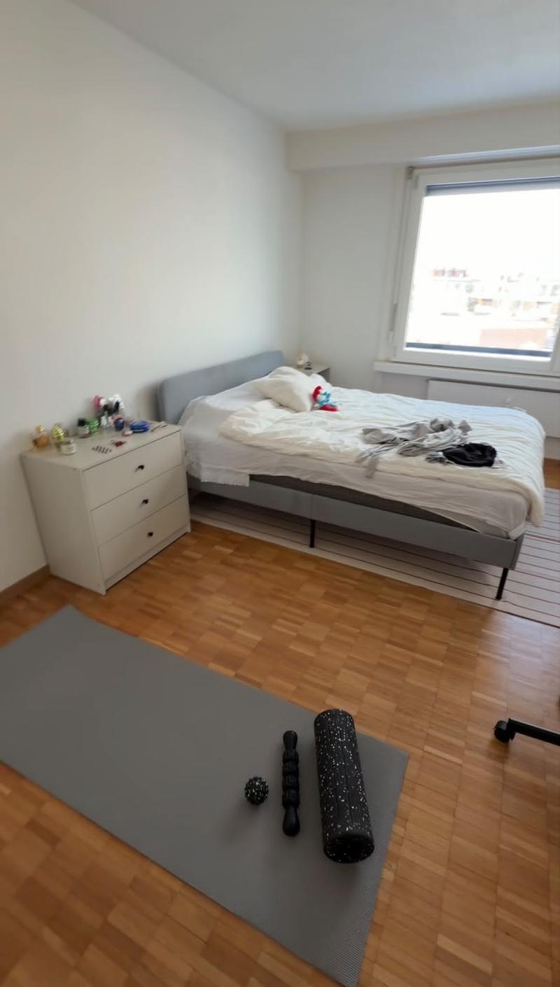 Room in shared apartment - 14.7 m2 - available from now (2)