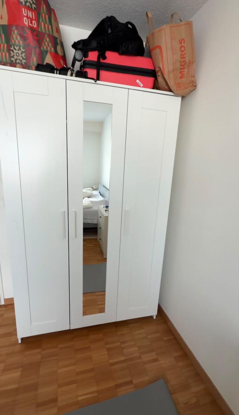 Room in shared apartment - 14.7 m2 - available from now (1)