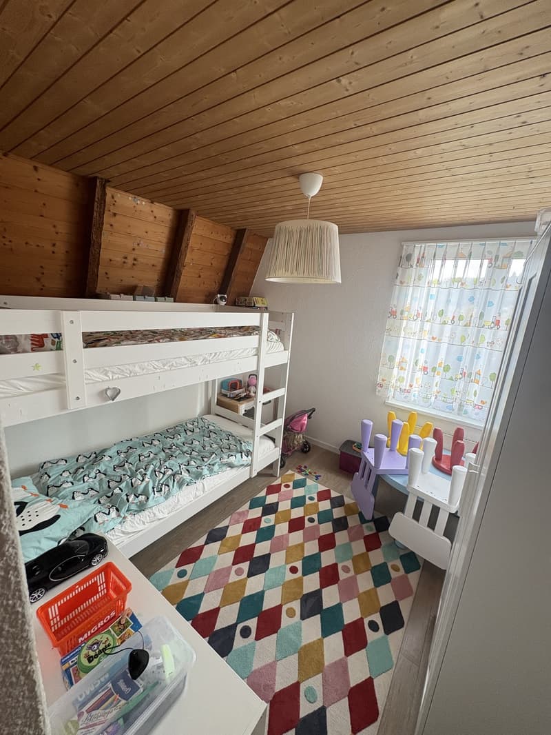 Helle & gemütliche 3-Zimmer-Wohnung in ruhigem 3-Familienhaus mit grossem Garten (5)