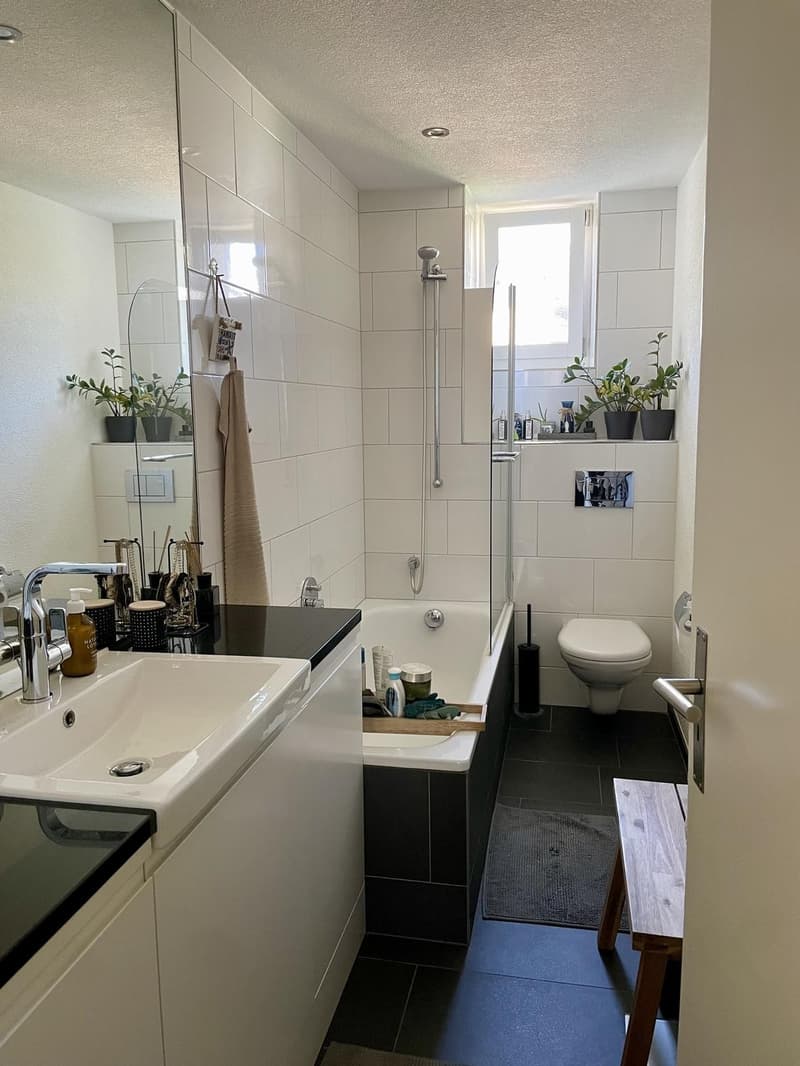 Zentrale 3-Zimmer-Wohnung mit Balkon (4)