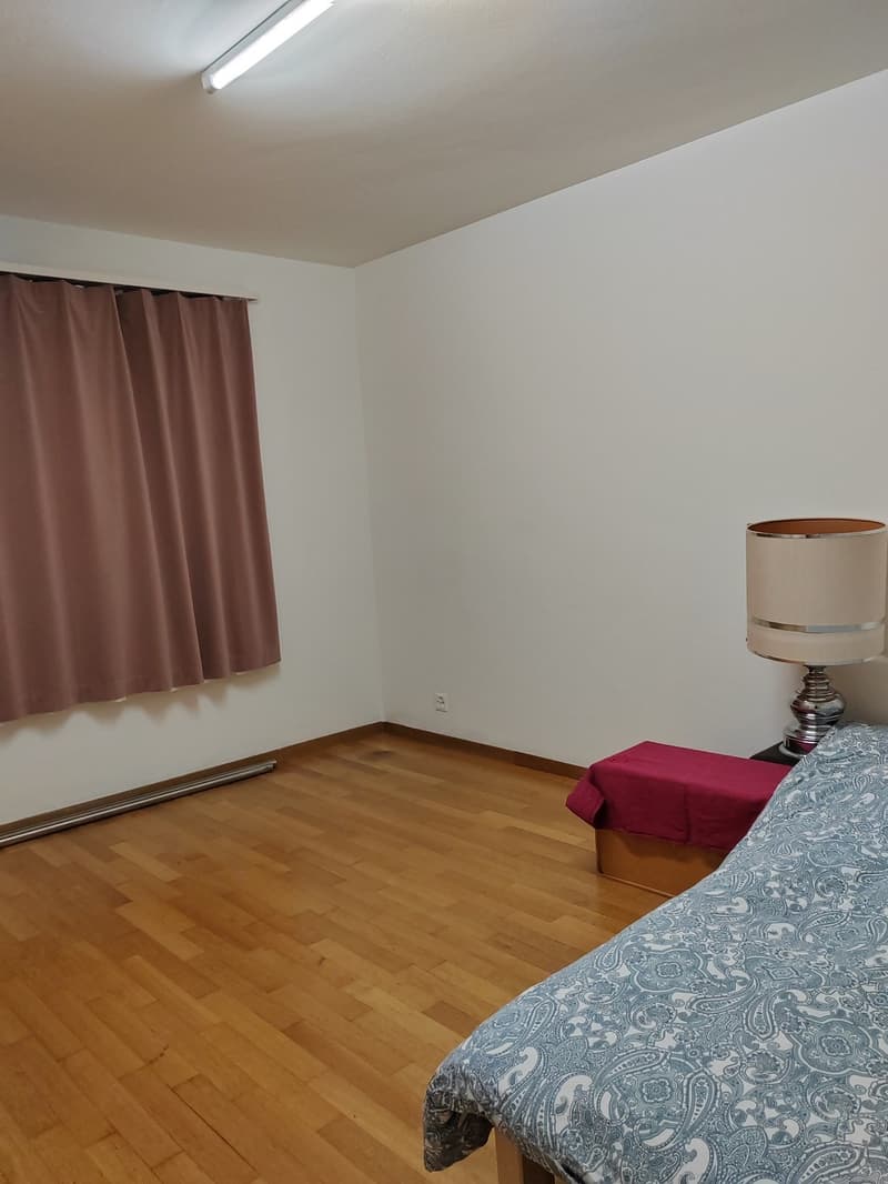 Flughafen WG Zimmer (2)