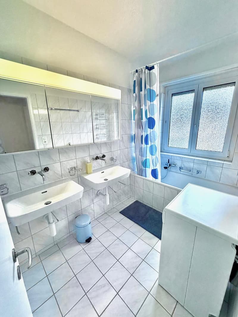Grosses Zimmer im Kreis 2 (Gehdistanz zum Wollishofen Bahnhof) :) (5)