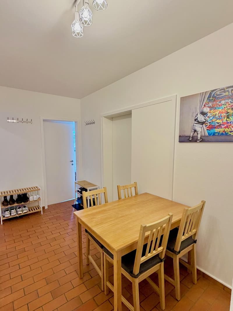 Grosses Zimmer im Kreis 2 (Gehdistanz zum Wollishofen Bahnhof) :) (6)