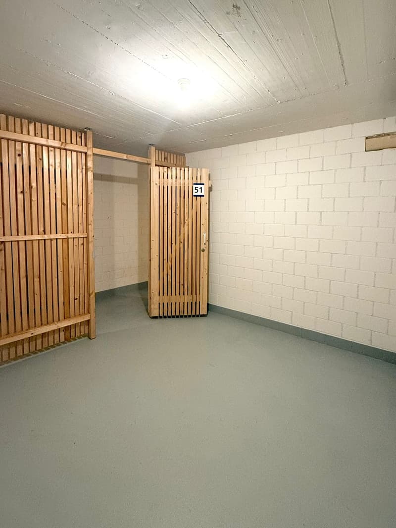 Helle und grosszügige 3,5-Zimmer-Wohnung mit Blick auf den Bachtel (7)