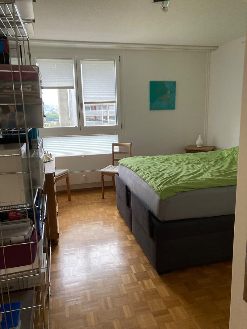 Helle 3.5-Zimmer-Wohnung mit traumhaftem Blick auf Bern und den Gurten (4)