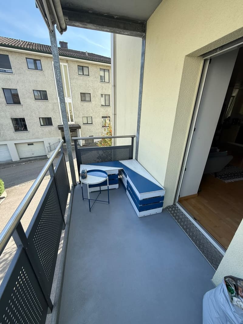 Wohnen am Zürichsee - helle 3-Zimmer-Wohnung mit Balkon & Seeblick in Thalwil befristet vom 01.04.2027 zur Untermiete (3)