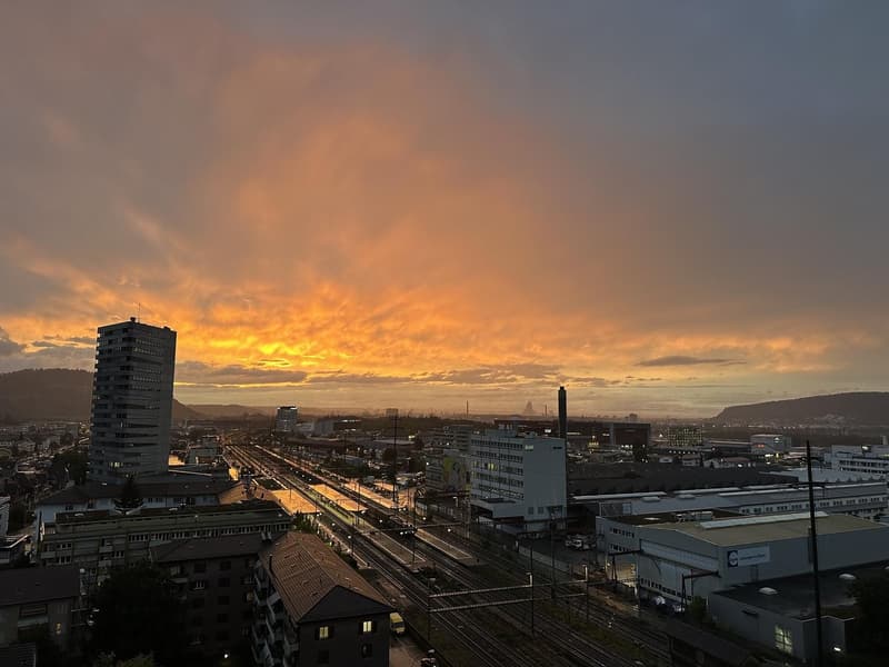 3.5-Zimmer Wohnung mit toller Aussicht, nähe Bahnhof (2)