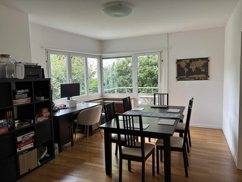 Dining room (shared)