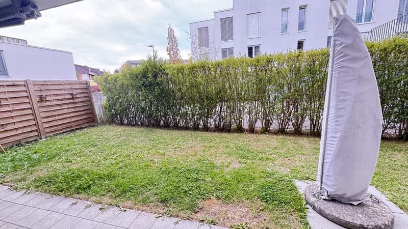 4.5-Zimmer-Wohnung mit grossem Garten CHF 2230. inkl. NK & Einstellhallenplatz (10)