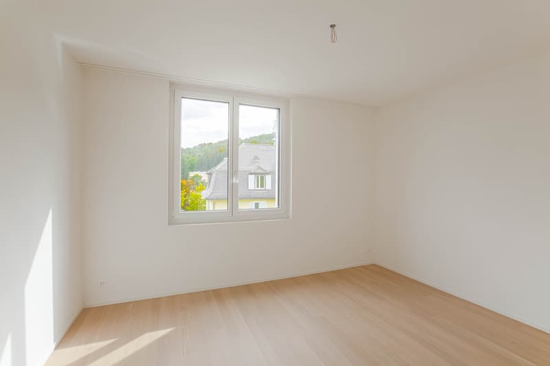 Helle 2.5-Zimmer-Attika-Wohnung mit grosser Terrasse nahe Zürichberg/ 2.5-room penthouse apartment with a spacious terrace near Zürichberg (7)