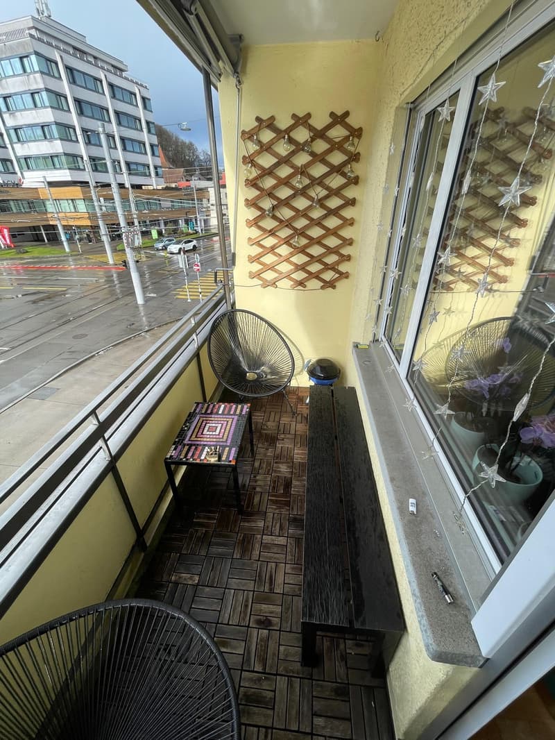 Bright 3-room with excellent connectivity (6)