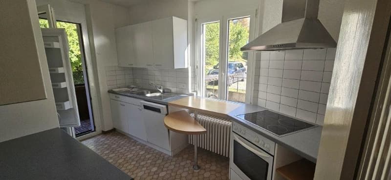 3.5 Zimmer Wohnung in Aarau Nahe Bahnhof zu vermieten (2)