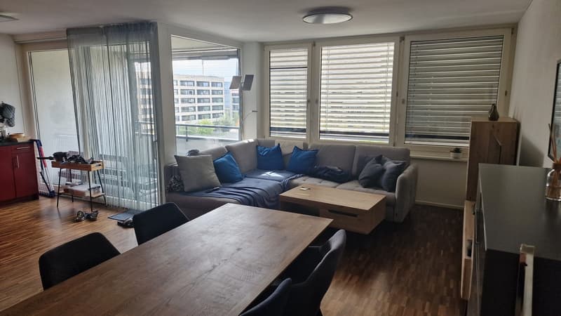 Moderne 2.5-Zimmer-Wohnung im Erlenmatt 68 m² + 6 m² Balkon (1)