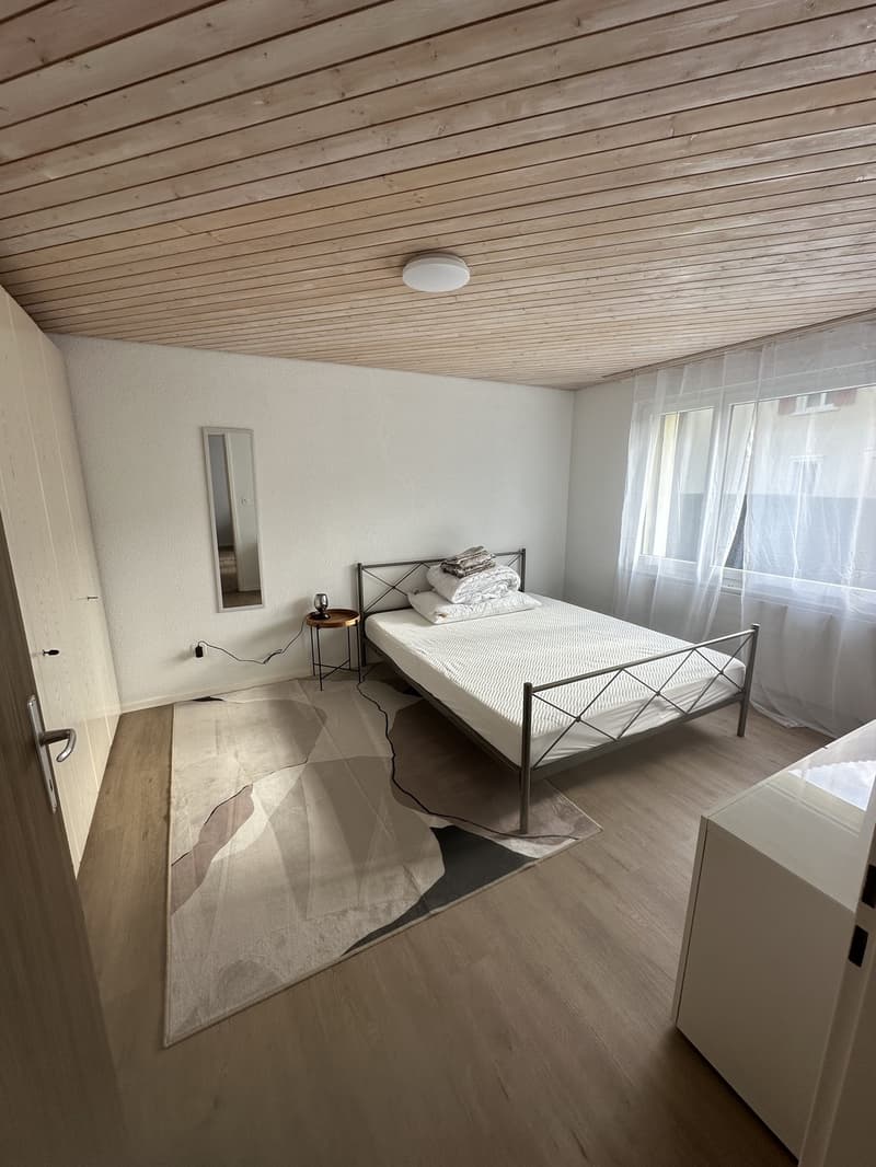 Charmante 2-Zimmer-Wohnung mit Sitzplatz (5)