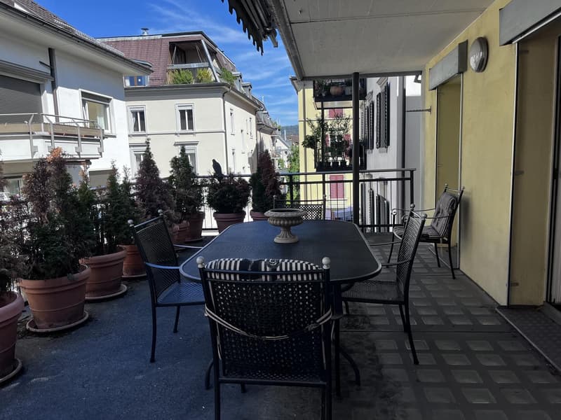 Helle, möblierte 3.5-Zimmer-Wohnung (92 m²) in Enge 5 Min. zu Bahnhof & See (12)