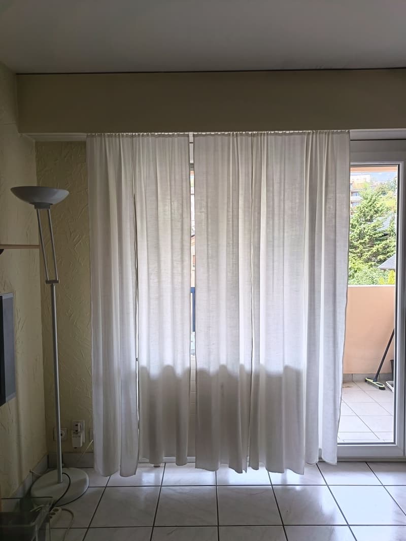 2.5-room apartment with balcony in Sierre, from 1 November (6)