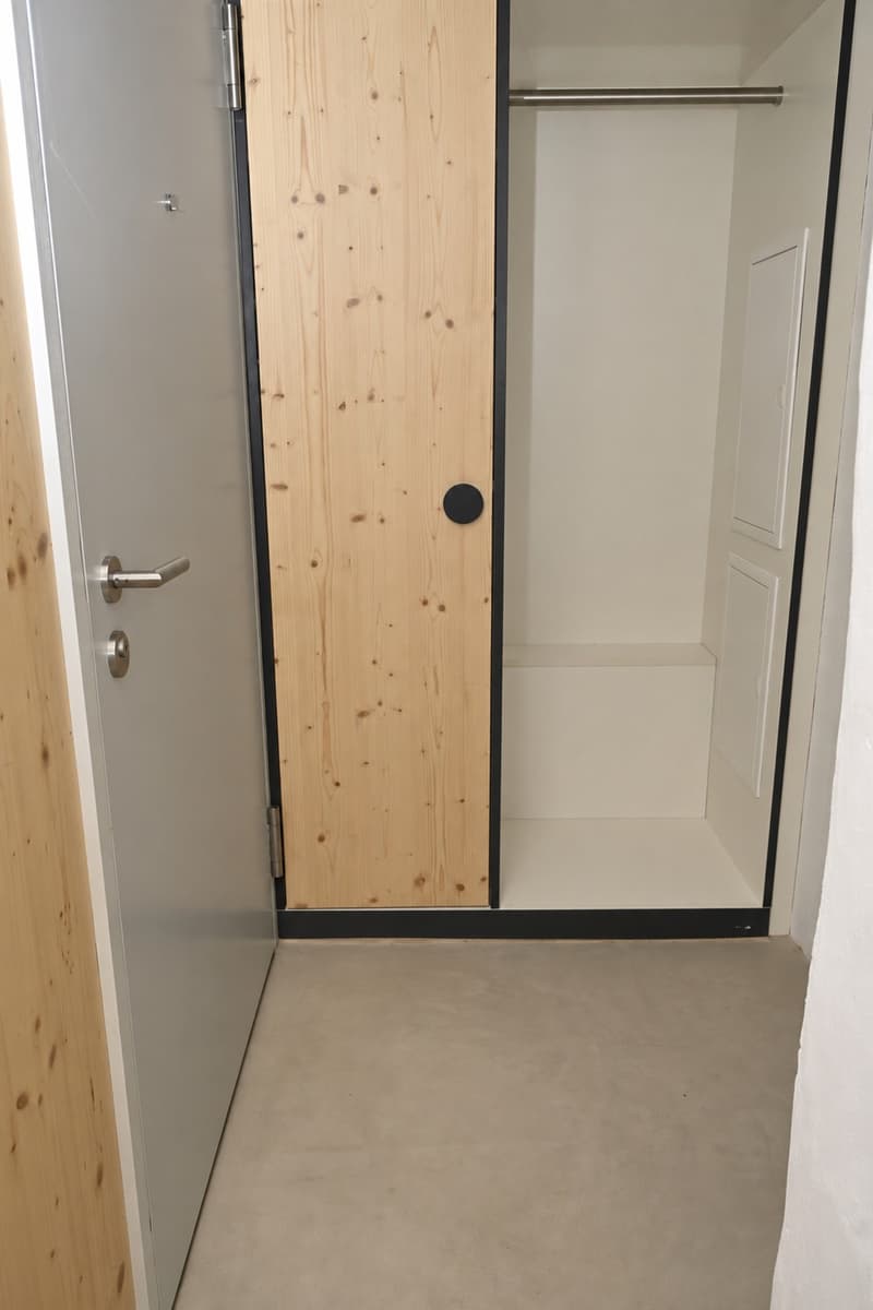 2,5-Zimmer-Wohnung mit Balkon in der Badener Altstadt (8)
