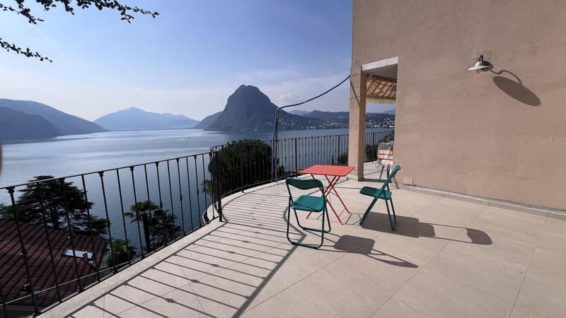Studio with incredible lake view (2)