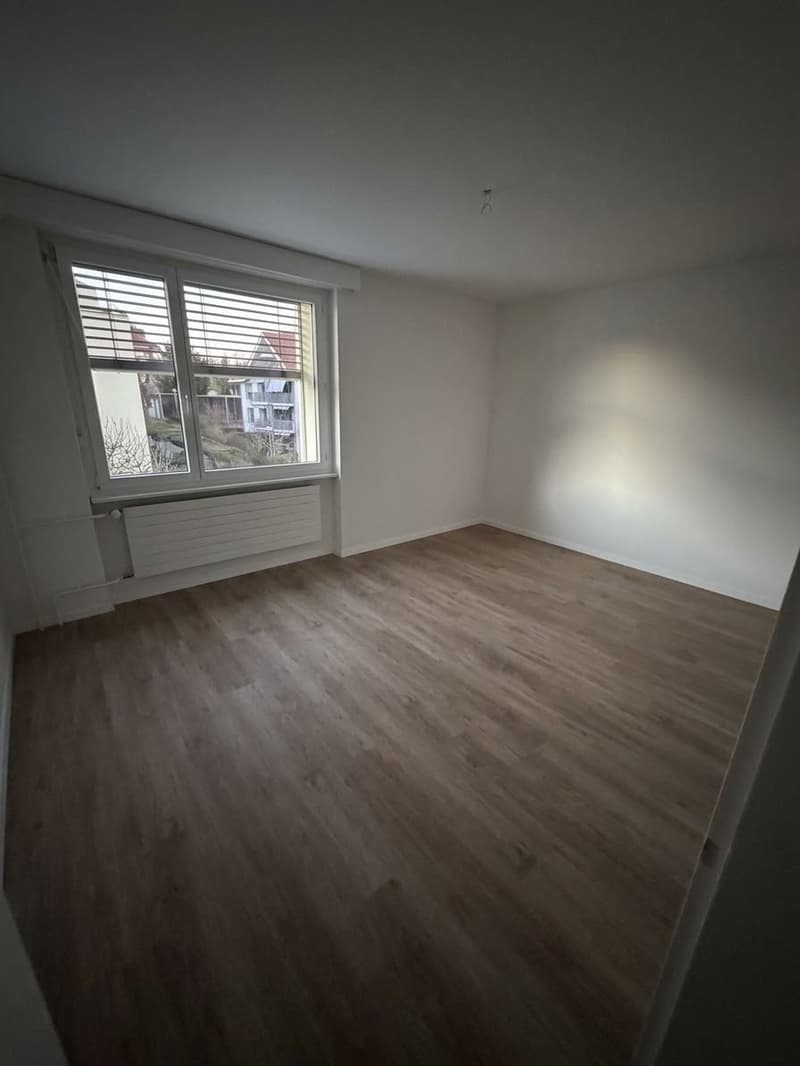 Nachmieter gesucht per 01.12.2026  Helle 3-Zimmer-Wohnung in Aarberg (3)