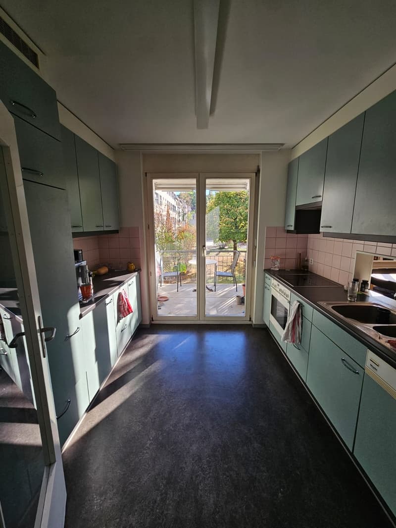 Untermieter/Mitbewohner in 3.5 Zimmer Wohnung gesucht (5)