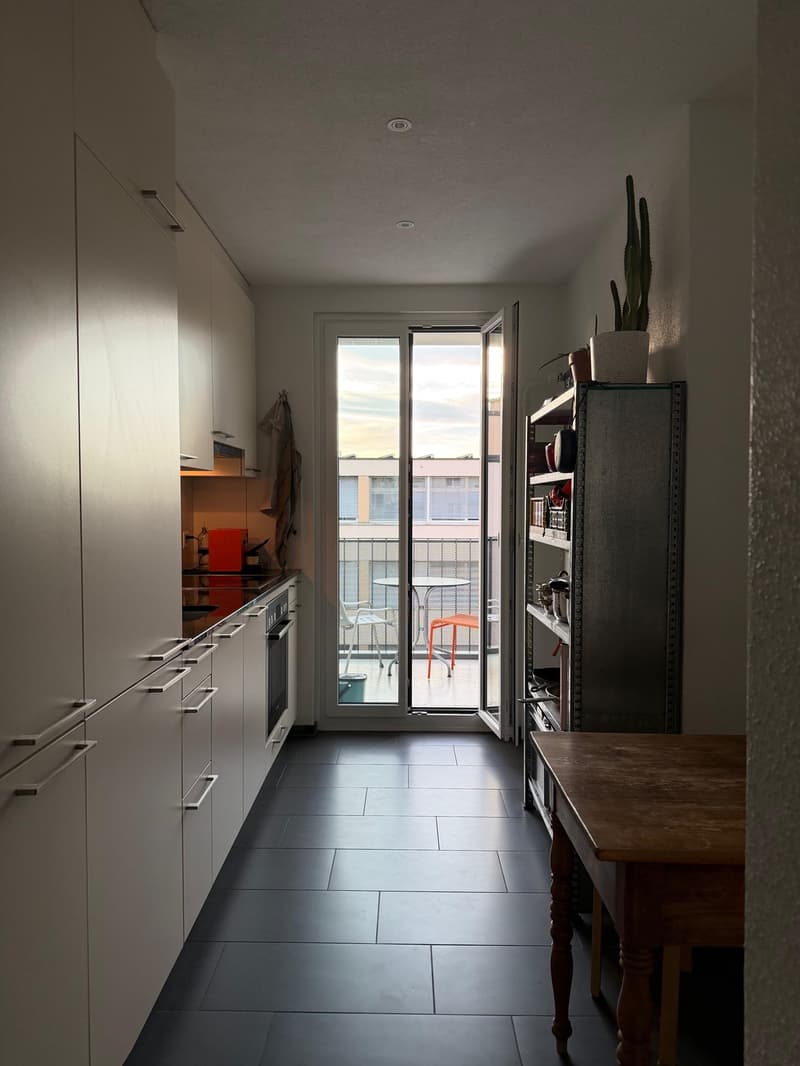 Möblierte 3.5-Zimmer-Wohnung befristet zur Untermiete (2)