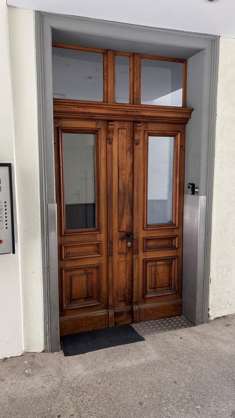 Lovely furnished apartment in student flat, central sunny quiet (Schwalbenstr. 8) (3)