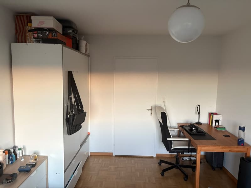 Rent a room (2)