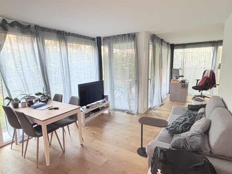 Nachmieter/in gesucht für schöne Wohnung an der Bertastrasse 82 in Zürich (1)