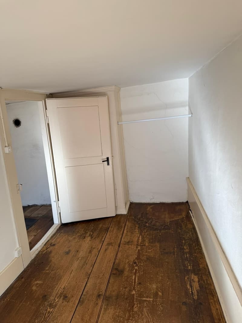4-Zimmer-Wohnung in der Aarauer Altstadt - ideal für WG (6)
