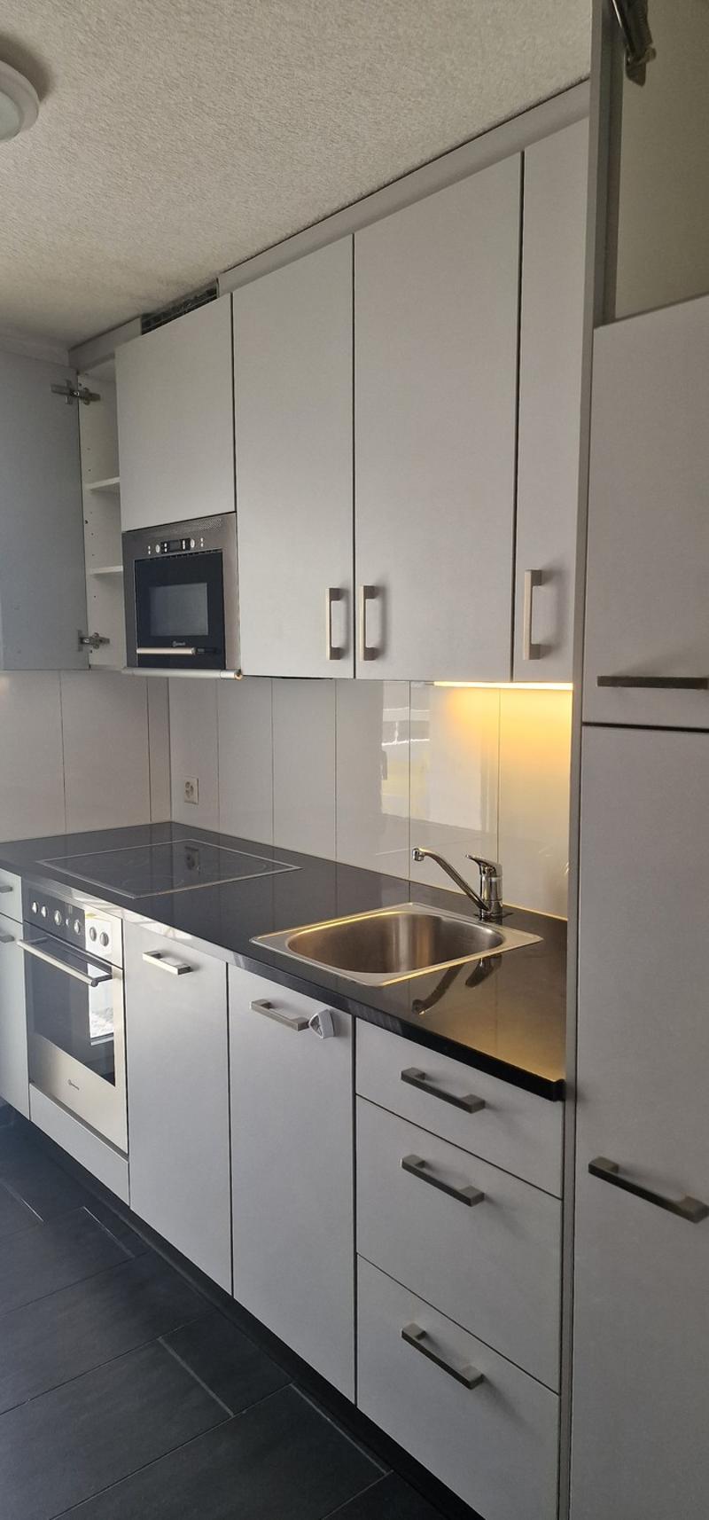 3 Zimmer Wohnung mit groszügigem Balkon in Zürich Uster zu vermieten (1)