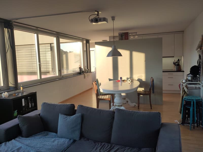 Modern shared flat in Oberwinterthur 16.6 m² room available near train station (2)