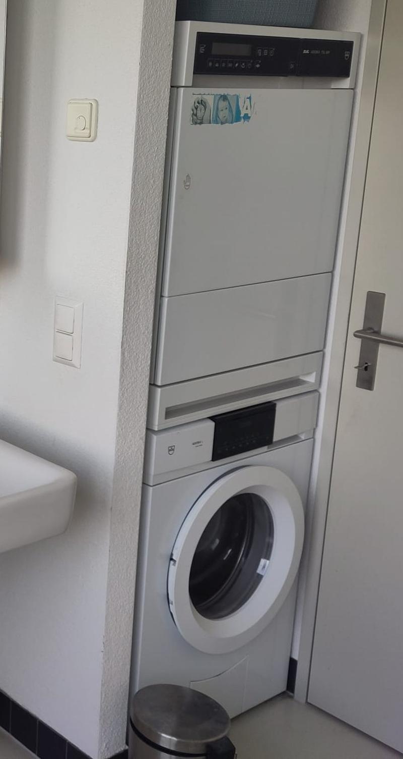 Modern shared flat in Oberwinterthur 16.6 m² room available near train station (8)