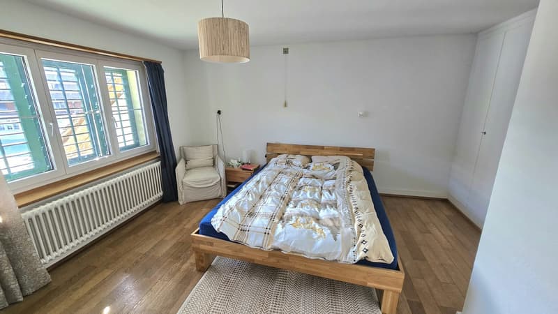 Helle 4.5 Zimmer Wohnung inkl. 2 Parkplätze (6)