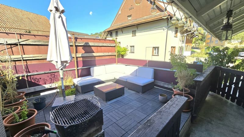 Helle 4.5 Zimmer Wohnung inkl. 2 Parkplätze (8)