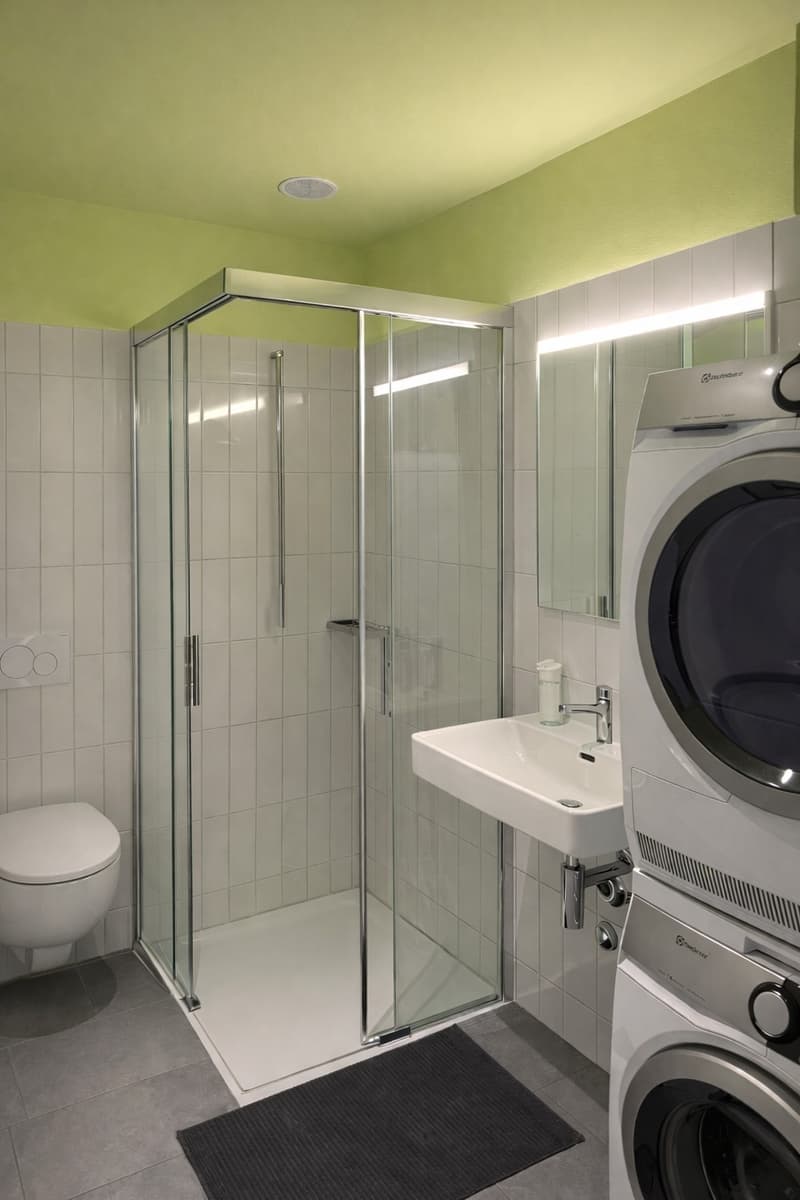 Modernes möbliertes WG-Zimmer im Zentrum von Aarau (4)