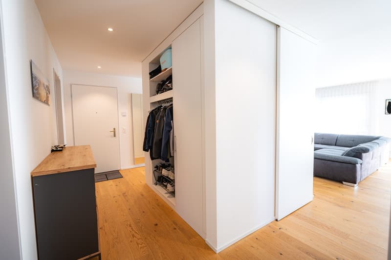 Möblierte 3.5-Zimmer-Wohnung befristet zu vermieten (9)