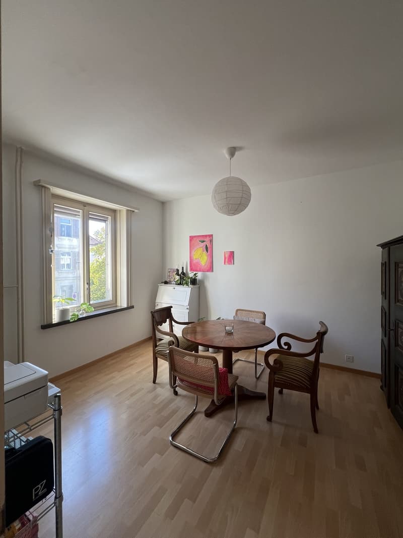 Charmante Altbauwohnung (3)