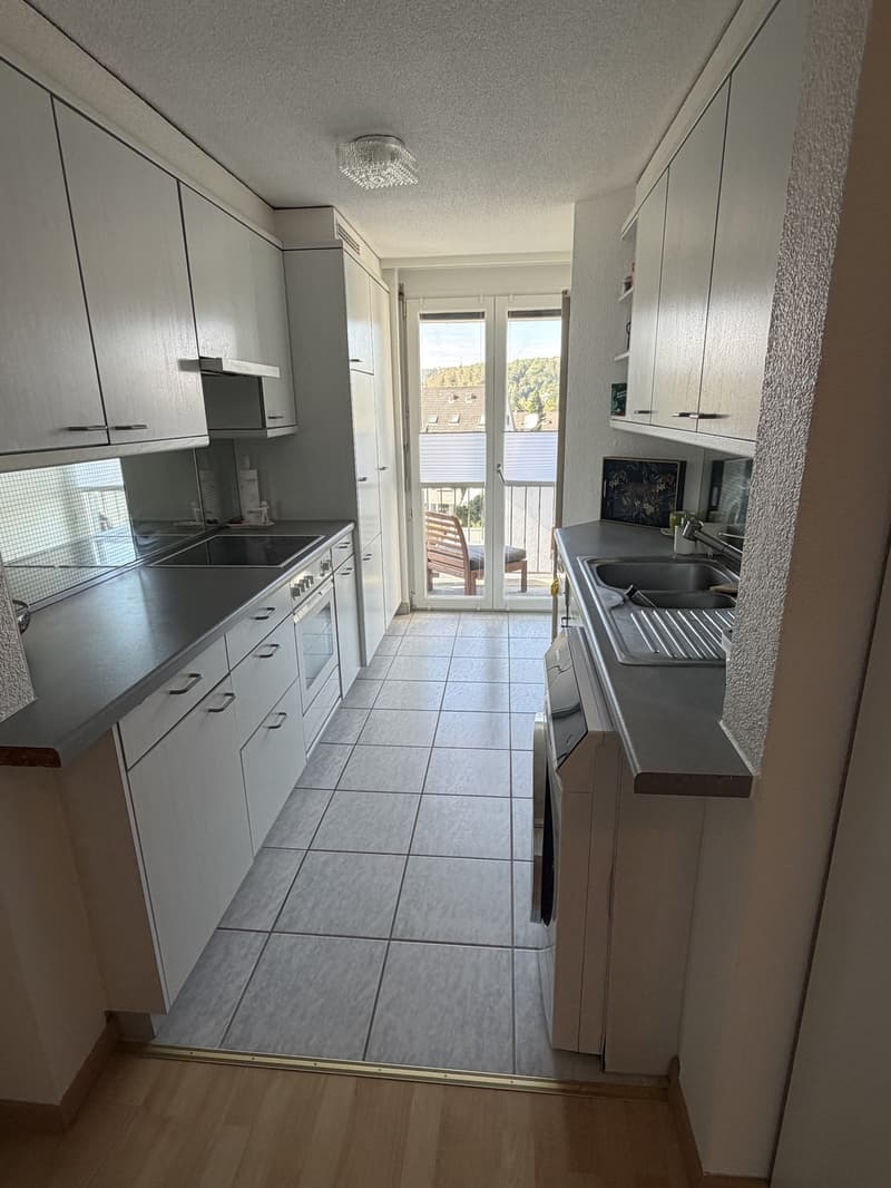 Furnished 2.5-room apartment in Zurich temporary sublet (2)