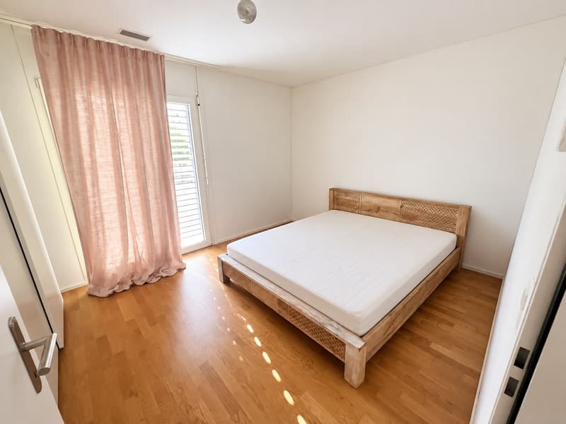 2.5 Zimmer EG WHG mit 16 m2 Sitzplatz Terrasse (6)