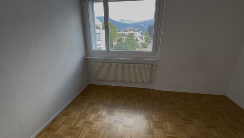 WG-Zimmer (4.5 Zimmer Wohnung) Nähe Coop Strättligen Markt Thun (3)