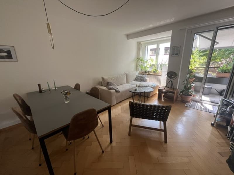 Ruhige 2-Zimmer Wohnung im Kreis 7 mit Balkon - evtl. Möglichkeit zur Übernahme des Mietvertrags (1)