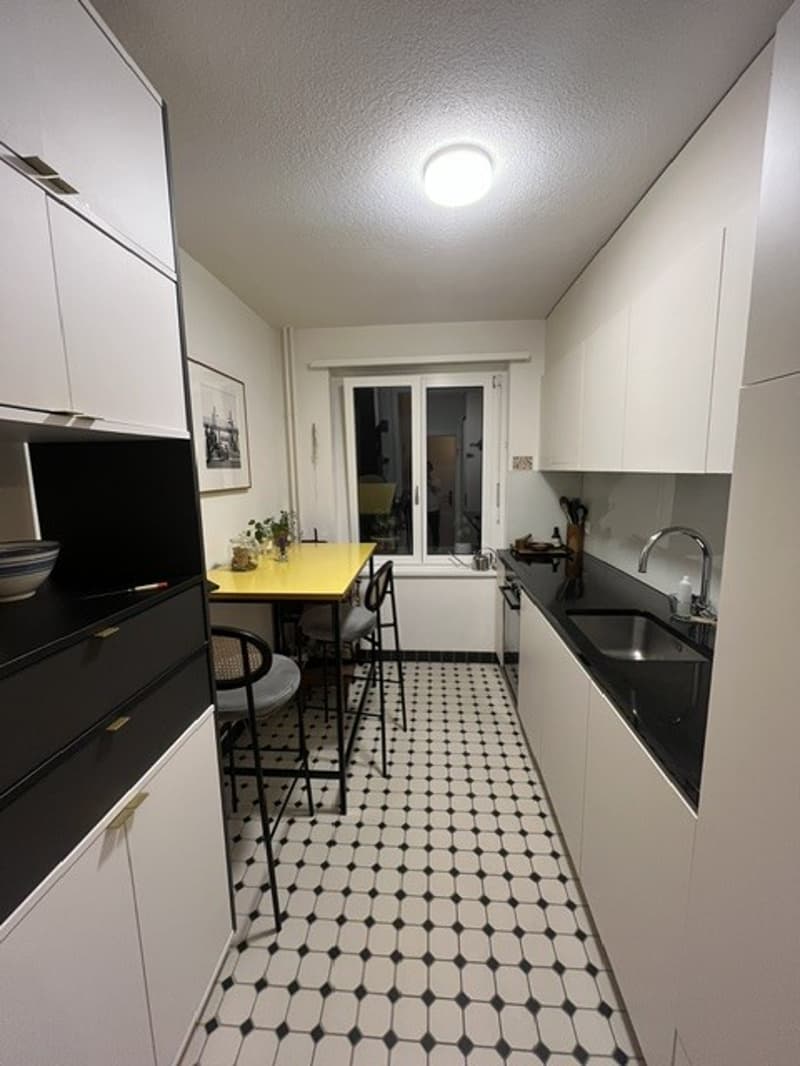 Ruhige 2-Zimmer Wohnung im Kreis 7 mit Balkon - evtl. Möglichkeit zur Übernahme des Mietvertrags (3)