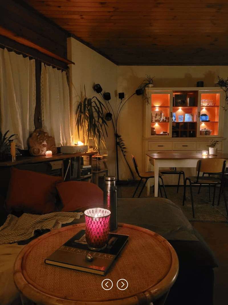Big Room with Balcony (Lake View) in Big House (6)
