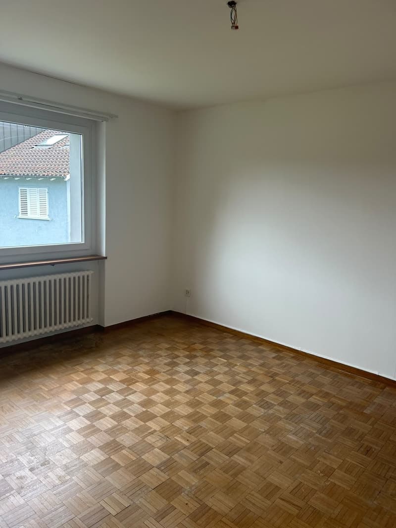 Flat for Rent Available Immediately Until October 2027 (2)