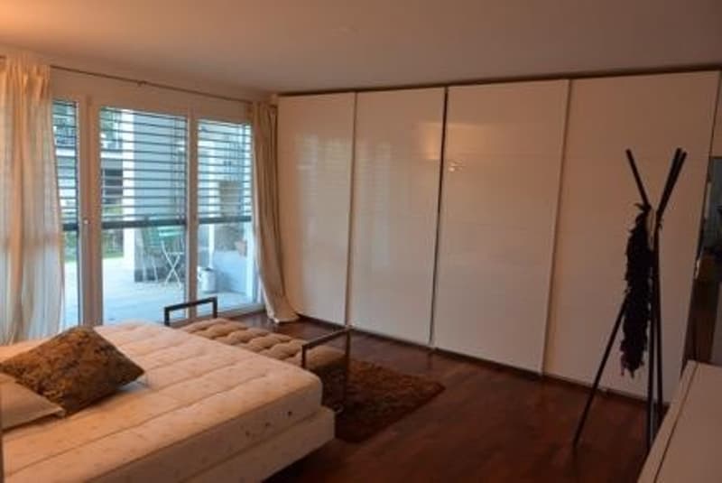 Spacious 2.5-room garden apartment in Richterswil (2)
